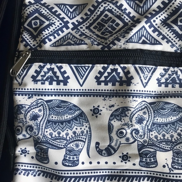 Elephant Print Drawstring Backpack - Picture 5 of 8